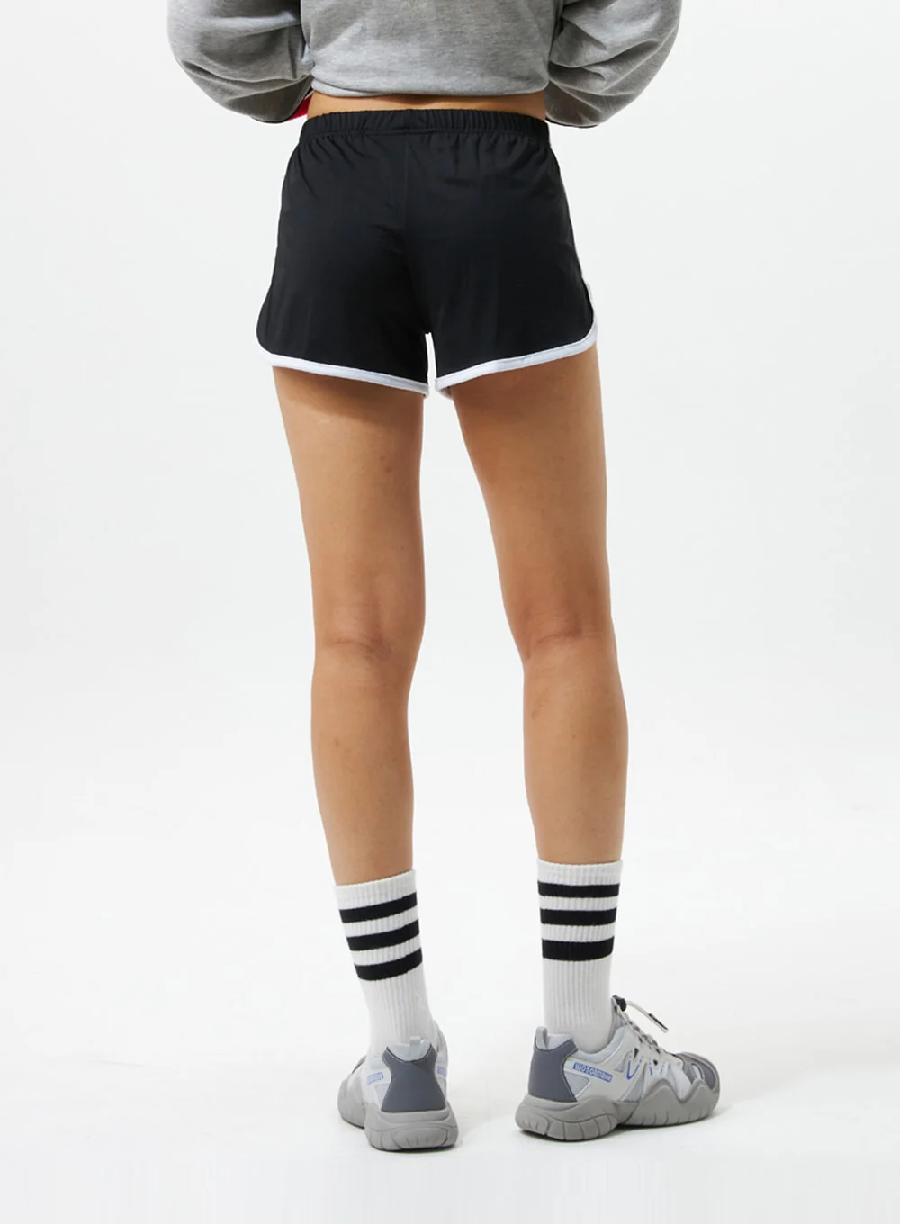 Activewear Shorts IS322 - Image 5