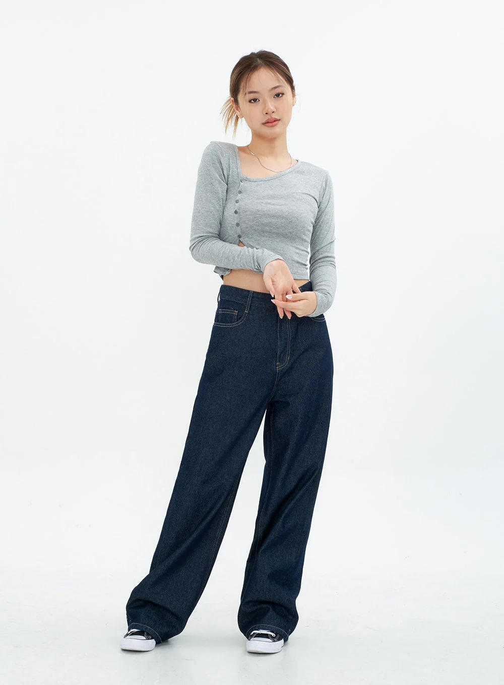 Cropped Cardigan with Diagonal Buttons CM22 - Image 10