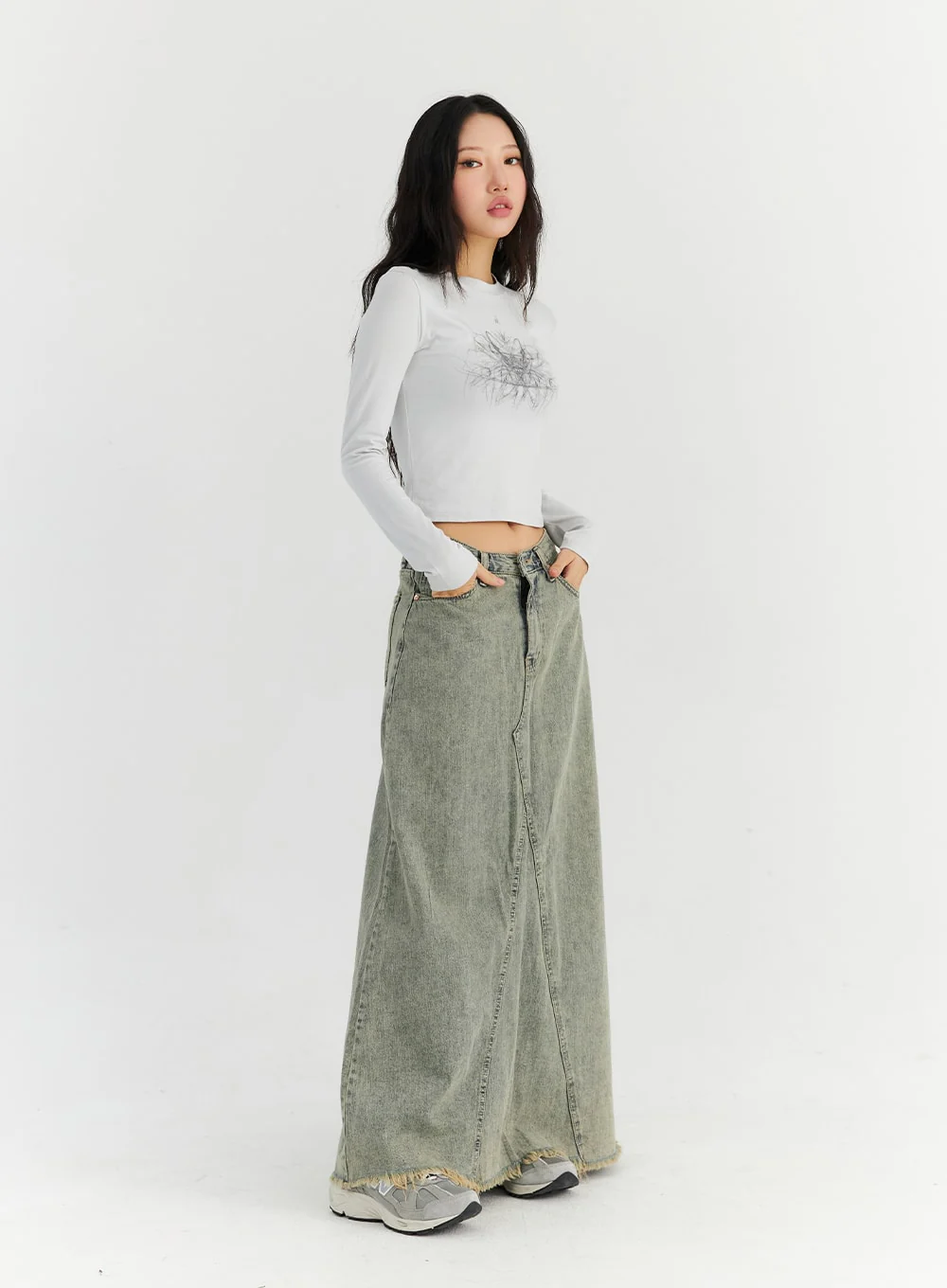 Graphic Long Sleeve Top CN303 - Image 3