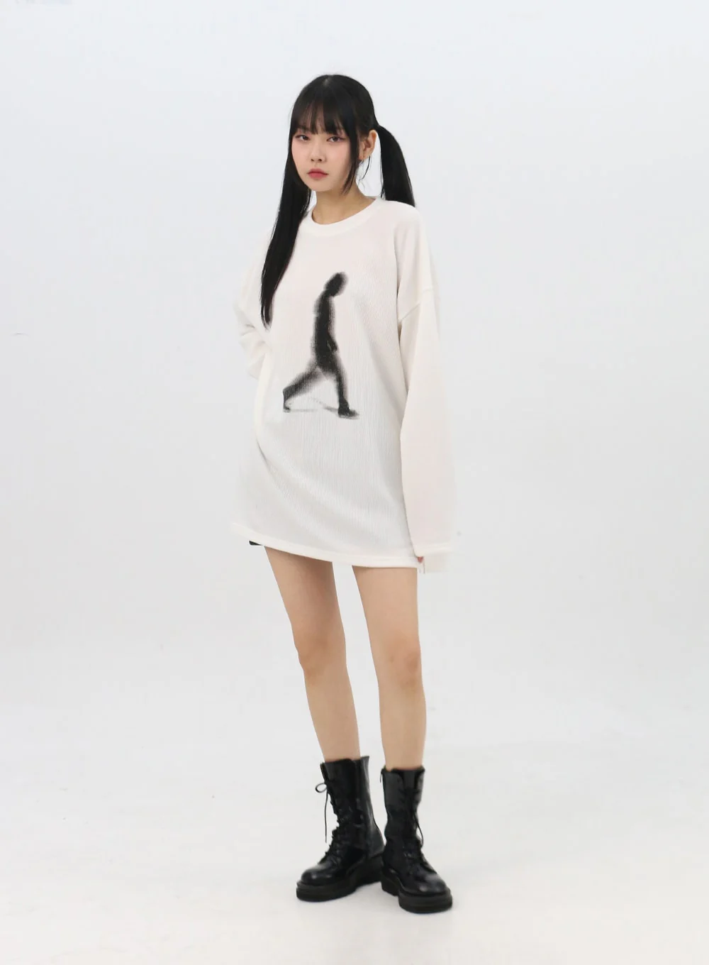 Graphic Print Oversize T-Shirt IN310 - Image 3