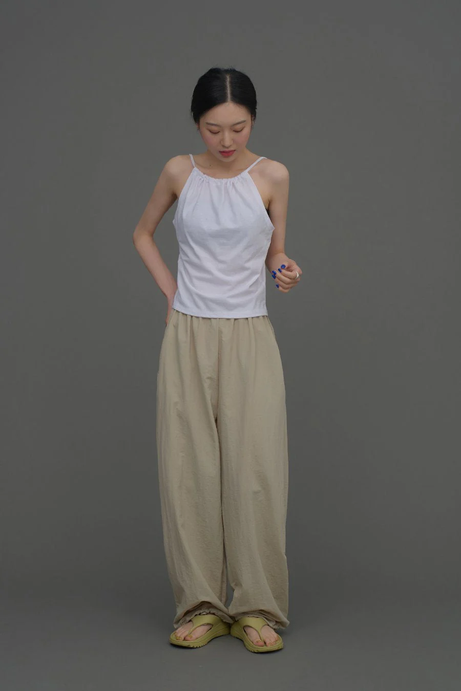 Loose Fit Banded Pants CA04 - Image 3