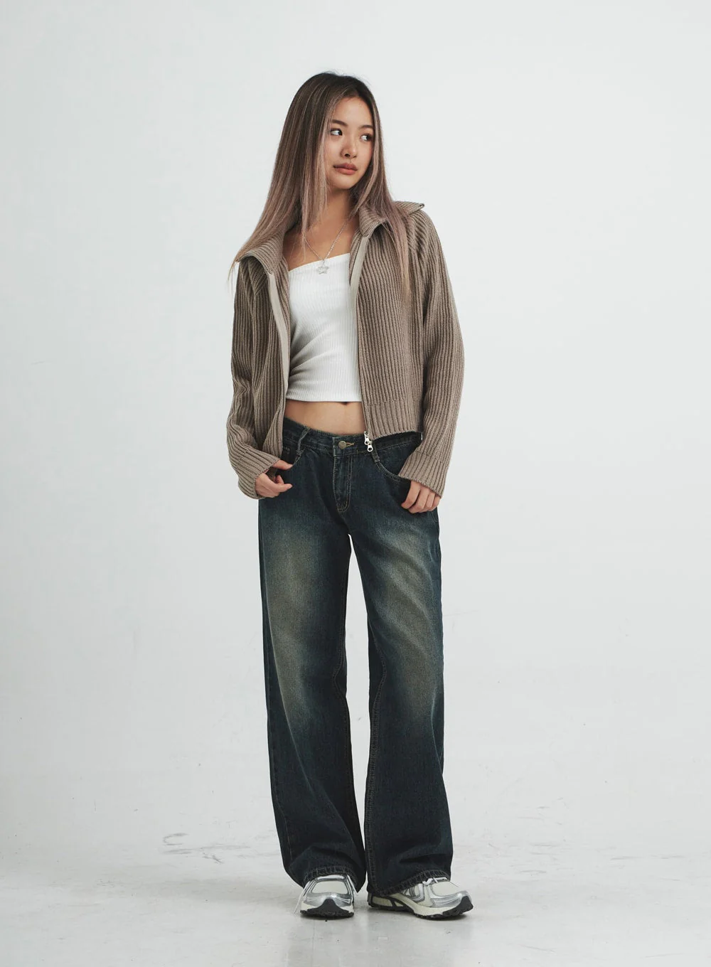 Low Rise Washing Wide Jeans CS14 - Image 8