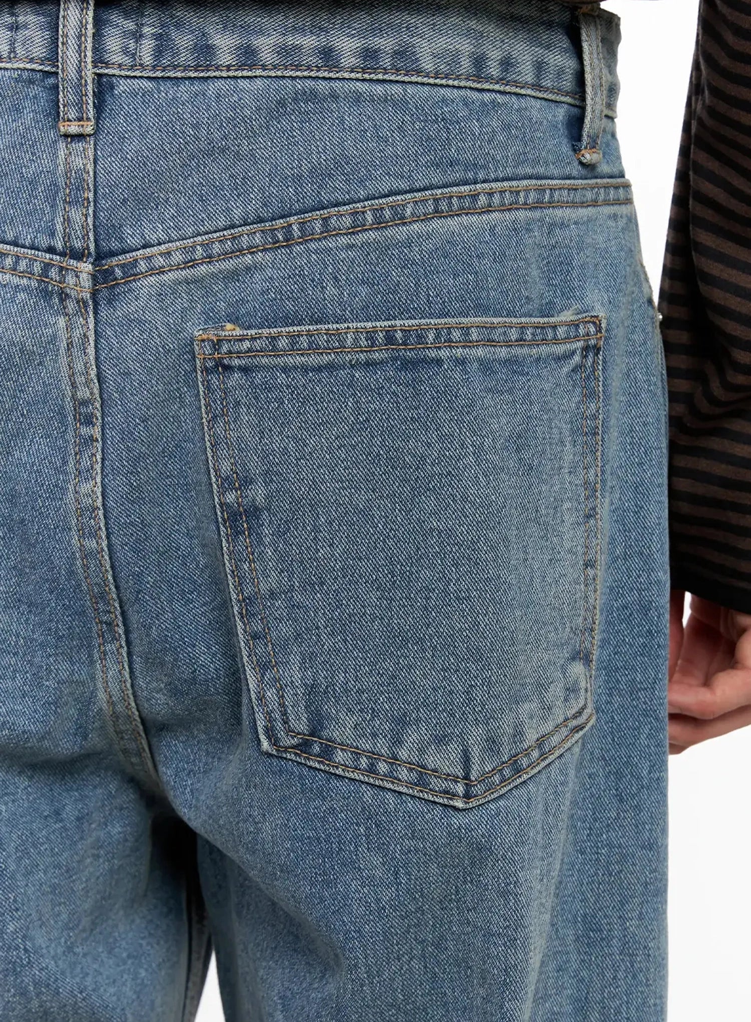 Men's Classic Blue Denim Jeans IO516 - Image 10