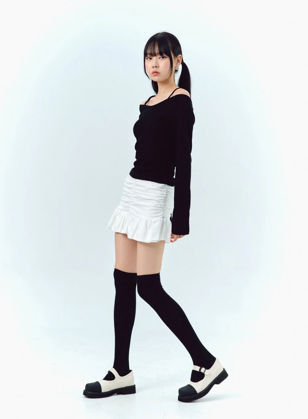 Off-Shoulder Long Sleeve Top IG304 - Image 10