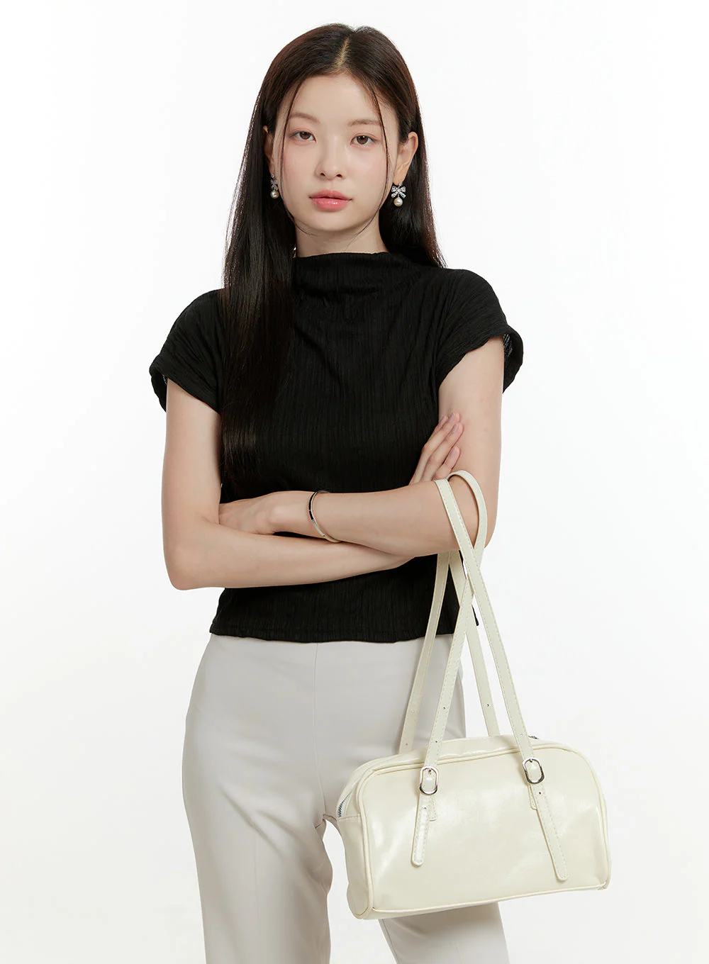 Square-shaped Shoulder Bag CA04 - Image 15