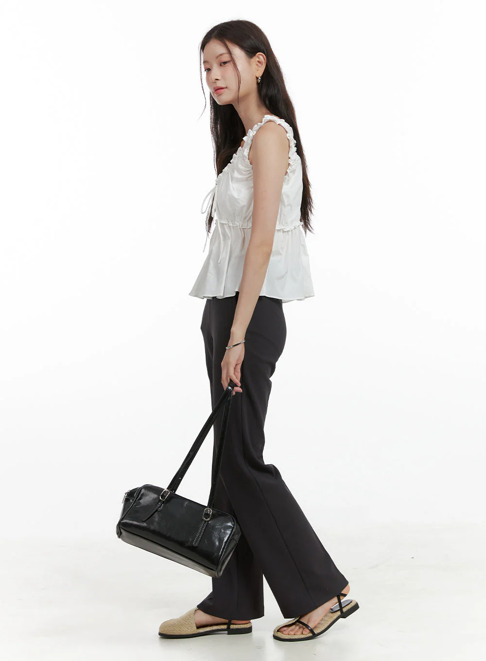 Square-shaped Shoulder Bag CA04 - Image 4