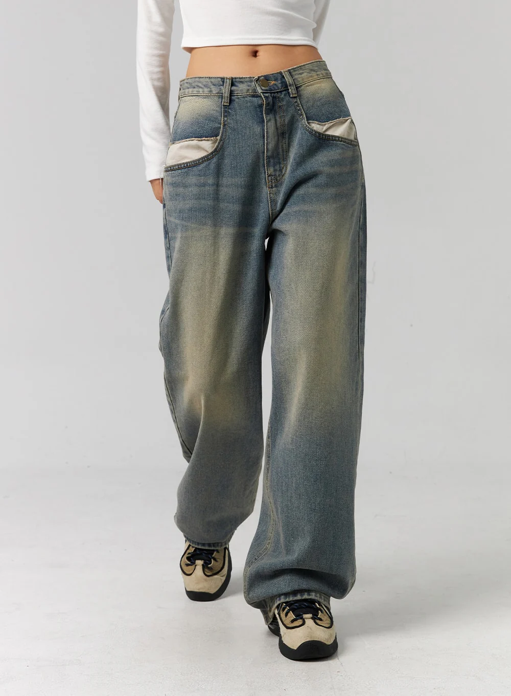 Star Graphic Long Sleeve Slim Fit Tee CG315 - Image 12