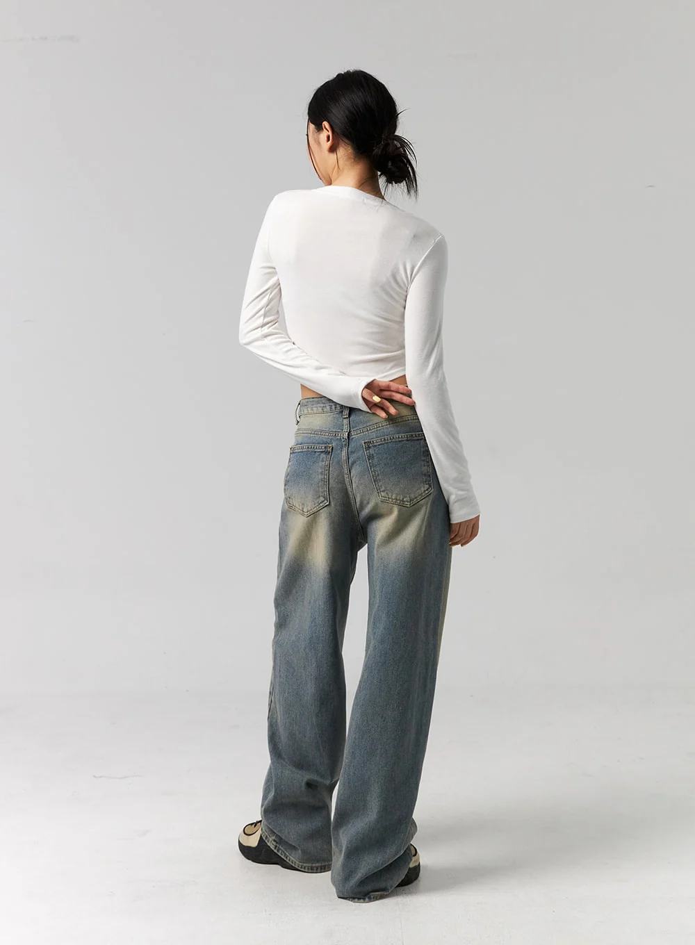 Star Graphic Long Sleeve Slim Fit Tee CG315 - Image 13