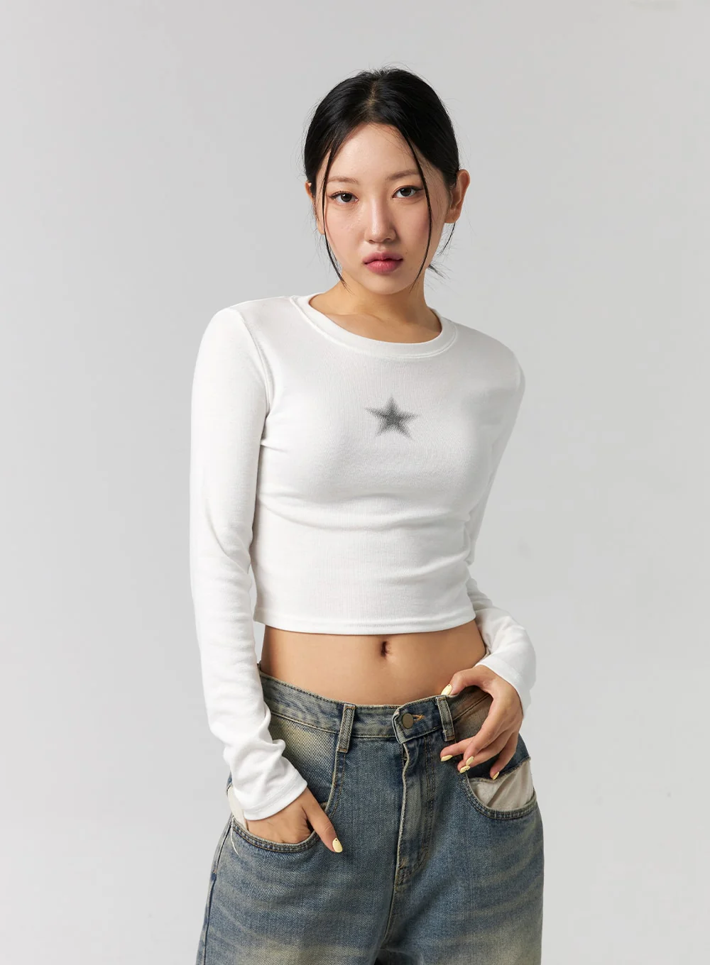 Star Graphic Long Sleeve Slim Fit Tee CG315 - Image 9