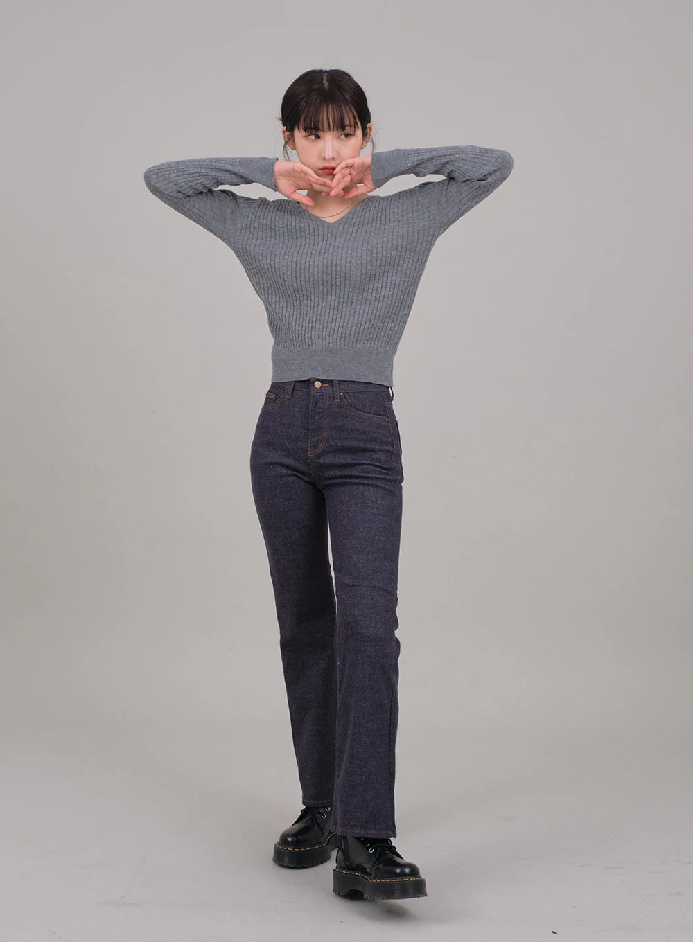 V Neck Cable Knit Top C2701 - Image 13