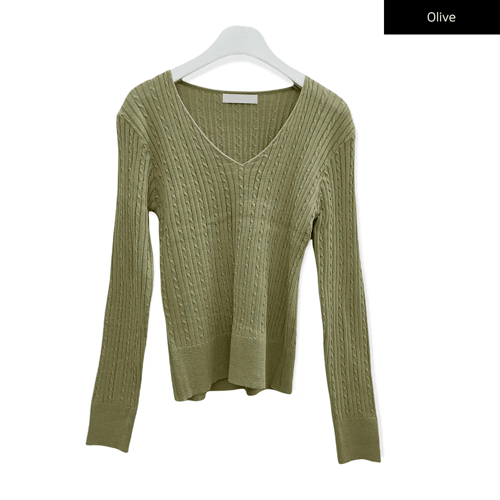 V Neck Cable Knit Top C2701 - Image 15