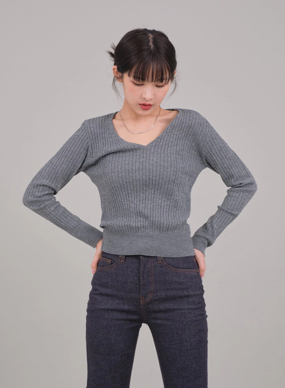 V Neck Cable Knit Top C2701 - Image 9