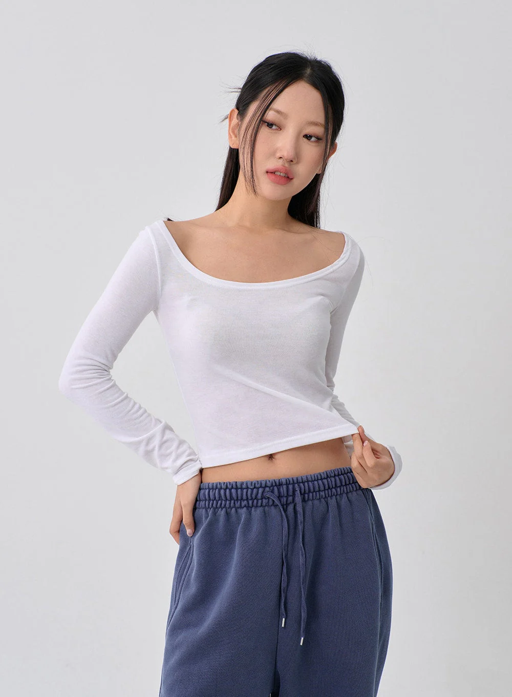 Wide U-Neck Semi Crop T-Shirt CN09 - Image 3